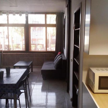 Primavera Appartement Tot 7 Personen Ideaal Voor Backpackers Arona  Εξωτερικό φωτογραφία